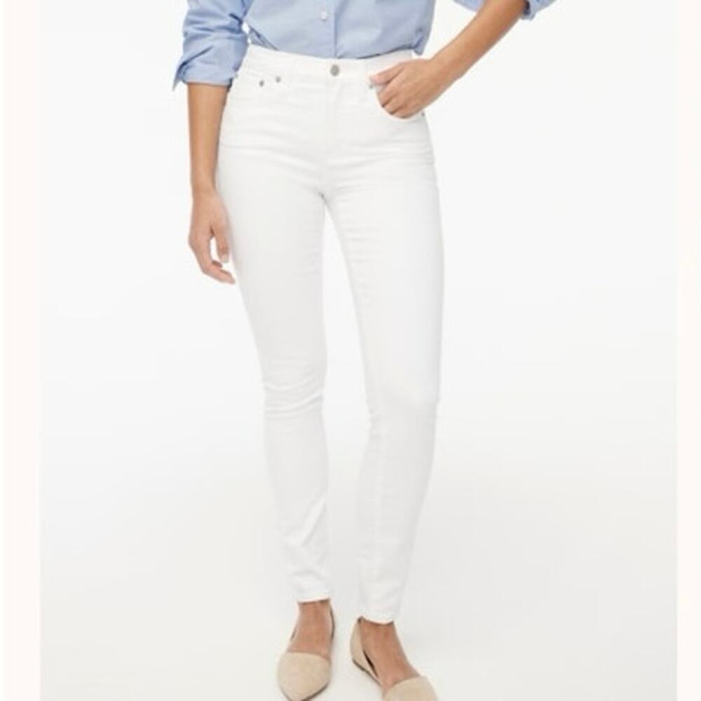 J. Crew Factory 9” Mid Rise Skinny White Jeans Size 35